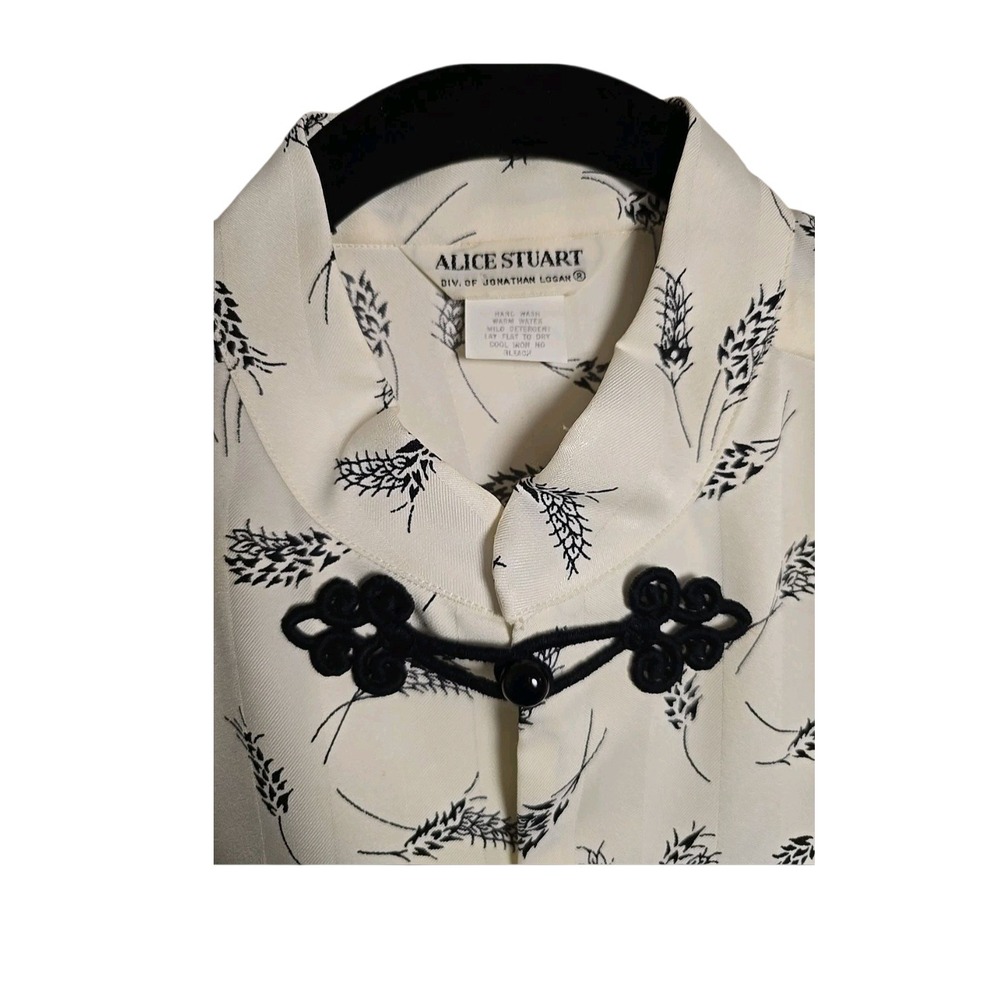 Vintage ILGWU USA‎ 70s Alice Stuart Jonathan Logan Wheat Print Frog Button Top S - Picture 3 of 12